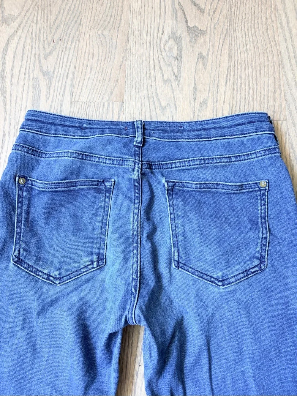 Anthropologie Pilcro The Icon Low Rise Flare Jeans